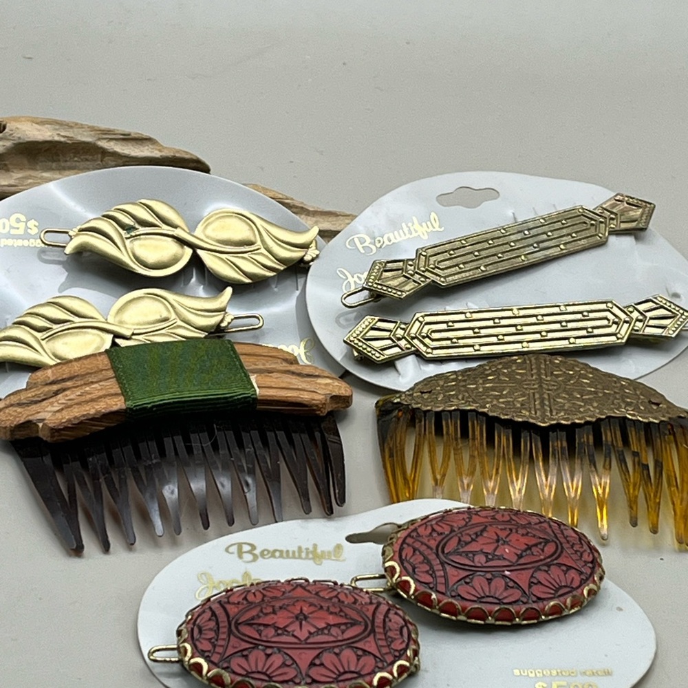 Vintage Hair Comb and Clip Set